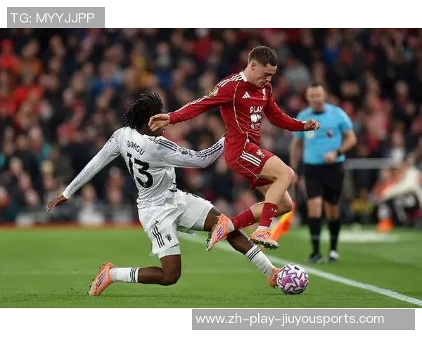 英超激情对决曼联迎战利物浦全场免费直播尽在掌握